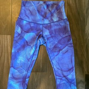 Lululemon Wunder Under Crop 21' Size-6